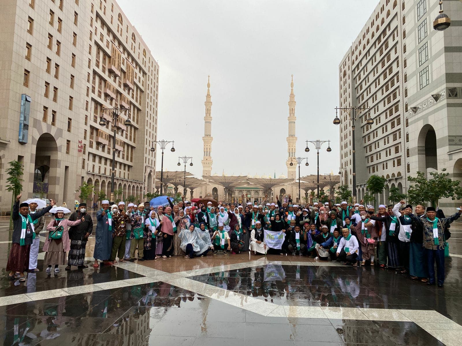 Umroh Rabiul Akhir 1448h Annisa Travel