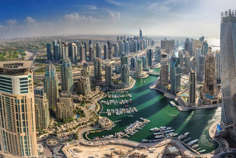 Berwisata Ke Uni Emirat Arab, Jangan Lupa Kunjungi 5 Lokasi Tercantik Ini