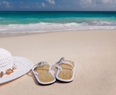 Pantai yang Menenangkan