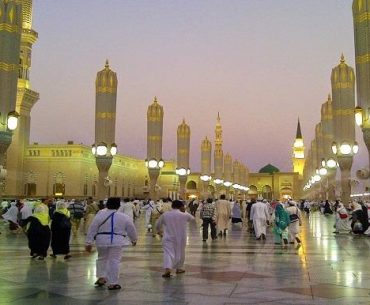 Umroh di Usia Muda? Kamu Akan Dapatkan 7 Manfaat Ini