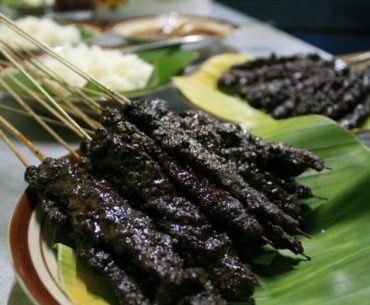 Sate kerbau Kudus