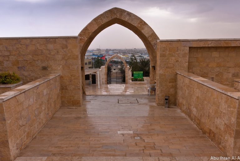 Gua Ashabul Kahfi (source flickr)