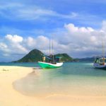 Melihat Indahnya Pulau Gili Noko di Bawean