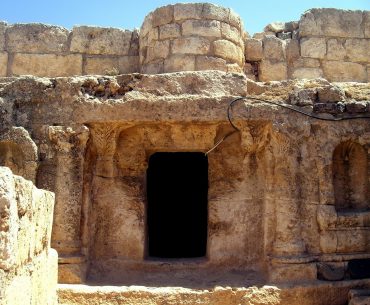 fenomena Ashabul Kahfi (source flickr)