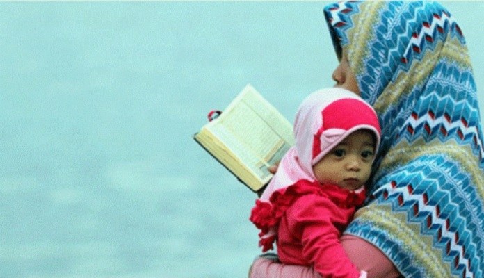 Hadits Tentang Beruntungnya Memiliki Anak Perempuan