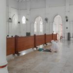 wanita haid masuk masjid