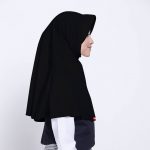 Inilah Hukum Mengenakan Jilbab Potongan