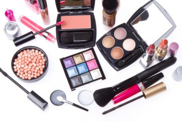 Perhatikan Cara Pakai 11 Kosmetik Ini