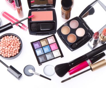 Perhatikan Cara Pakai 11 Kosmetik Ini