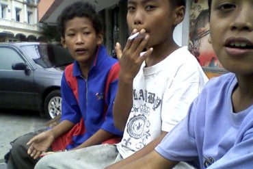 Kiat Untuk Mencegah Penyimpangan Anak Zaman Now