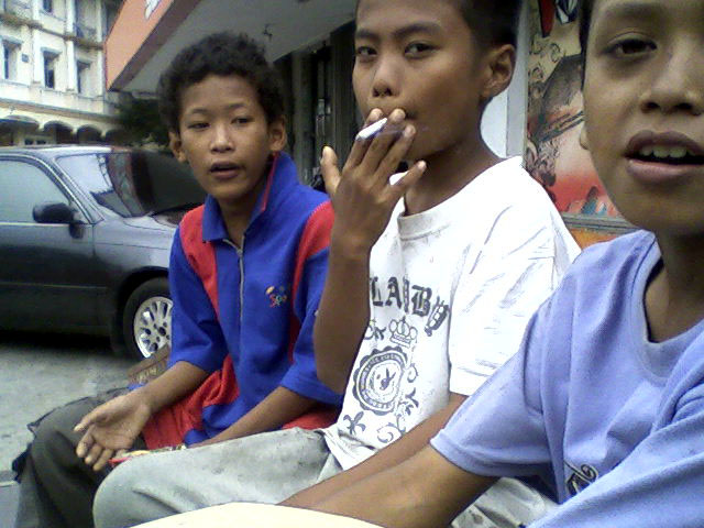 Kiat Untuk Mencegah Penyimpangan Anak Zaman Now