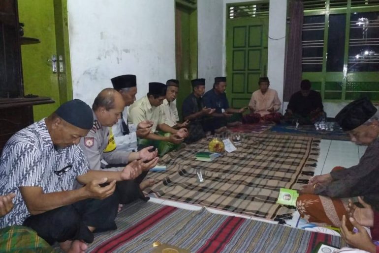 Inilah Hakikat Tahlilan yang Wajib Diketahui