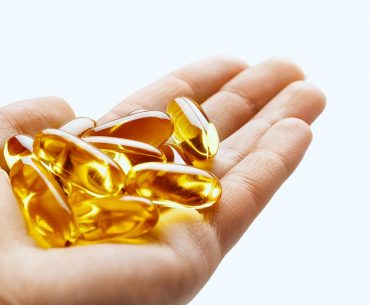 Gunakan Kapsul Vitamin E untuk Merawat Wajahmu dengan 4 Cara Ini