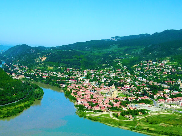 Negara Termurah untuk Melakukan Perjalanan Dari UEA Negara Termurah untuk Melakukan Perjalanan Dari UEA