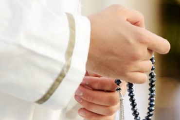 Ingin Selalu Diingat Allah? Lakukan 4 Hal Ini agar Allah Mengingatmu