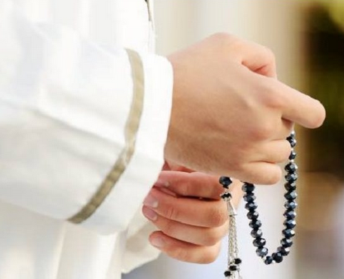 Ingin Selalu Diingat Allah? Lakukan 4 Hal Ini agar Allah Mengingatmu