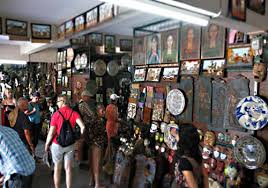 10 Pasar Terbaik di Indonesia 10 Pasar Terbaik di Indonesia