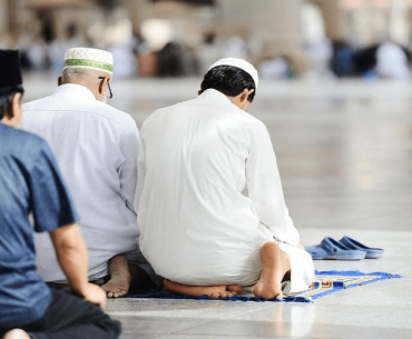 Inilah Doa yang Patut Kamu Lantunkan Saat Tasyahud Akhir