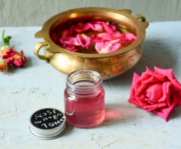 7 Langkah Mudah Membuat Air Mawar. Coba Deh!