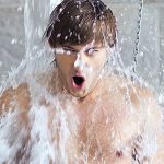 Tak Selalu Buruk, Ini 5 Manfaat Mandi dengan Air Dingin