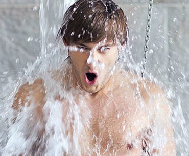 Tak Selalu Buruk, Ini 5 Manfaat Mandi dengan Air Dingin