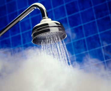 Ini 6 Nikmat Mandi Air Panas