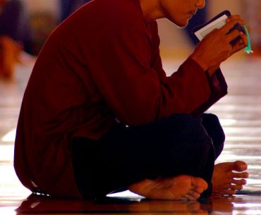 Sahabat yang Sholih Adalah Kenikmatan Luar Biasa