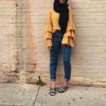 4 Trik Busana Aksen Ruffle Bikin Kamu Makin Chic