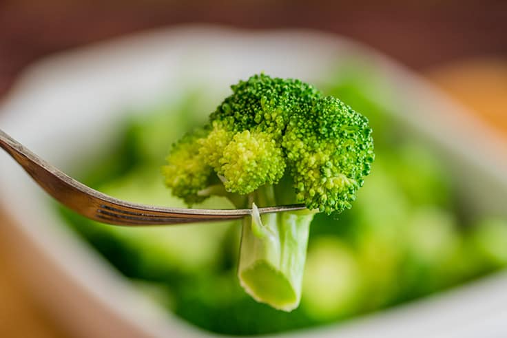 4 Bahan Makanan Ini Sebaiknya Dikonsumsi Mentah