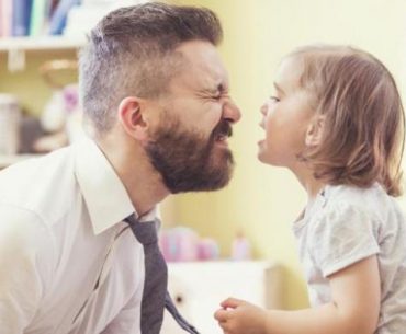 Mengapa Kebanyakan Ayah Terlihat Lebih Sabar Dengan Anak? Berikut Penjelasannya