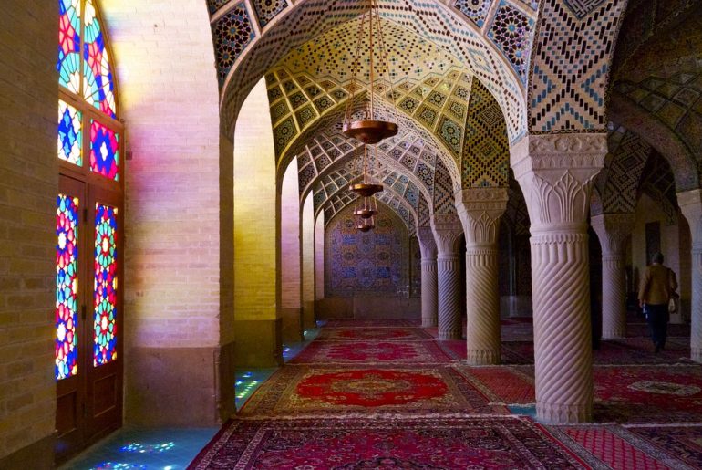 masjid di iran