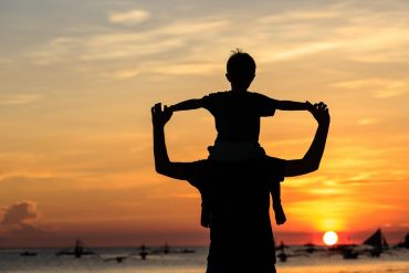 Ayah, Lakukan 5 Kegiatan Ini untuk Membangun Hubungan dengan Anak