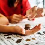 4 Cara Unik Menyimpan Uang yang Bisa Kamu Tiru