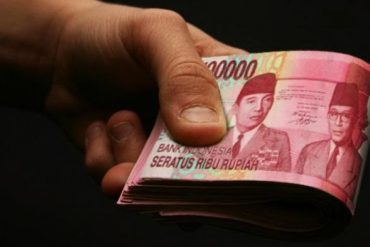 Inilah Dahsyatnya Efek Sedekah Jika Dilakukan Dengan Niat & Cara yang Benar (Part 2)