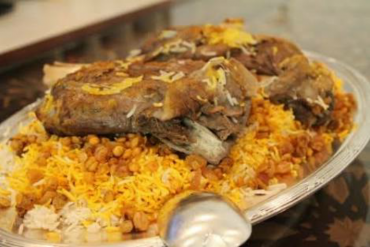 Yuk, Bikin Machboos Laham. Hidangan Kuwait yang Gurih dan Sedap.
