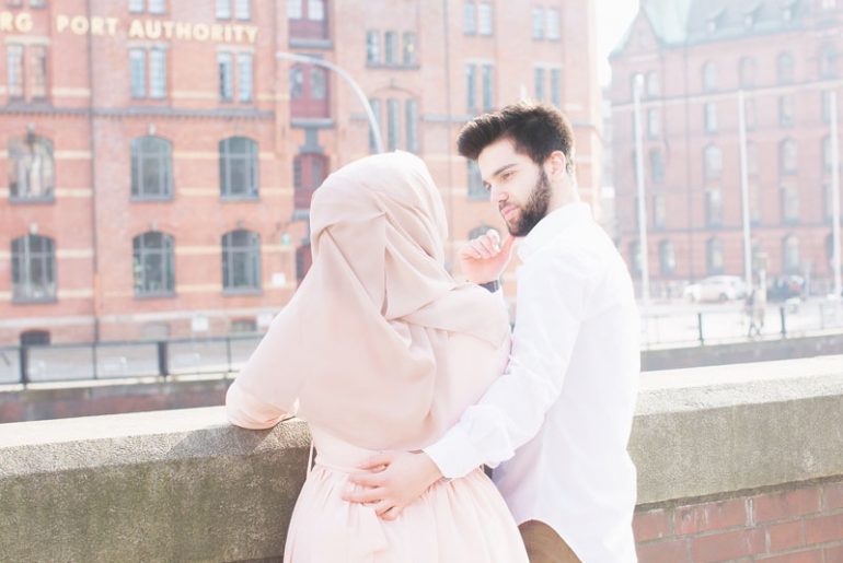 Istri Ibarat Sahabat Bagi Suami