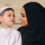 Wanita Disunnahkan Betah di Rumah