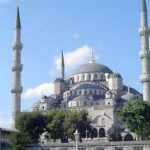 Masjid Indah yang Tidak Akan Anda Lewatkan di Istanbul