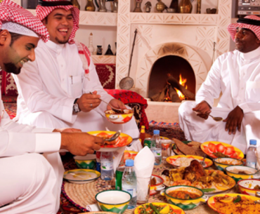 Ini Dia Asal Usul Budaya Makanan di Arab Saudi Ini Dia Asal Usul Budaya Makanan di Arab Saudi