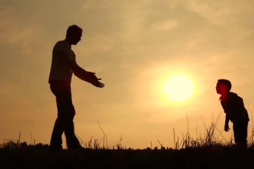 Ini Dampak Buruk Jika Ayah Tak Dekat Dengan Anak Lelaki