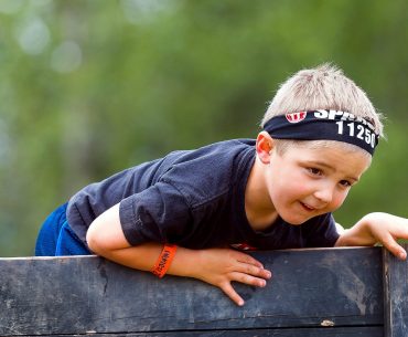 4 Cara Mendidik Anak Agar Pantang Menyerah