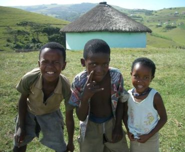 Pelajaran Berharga Dari Suku Xhosa Akan Rasa Empati Pelajaran Berharga Dari Suku Xhosa Akan Rasa Empati