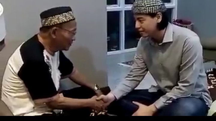 Lakukan 5 Hal Ini untuk Temanmu yang Baru Mualaf