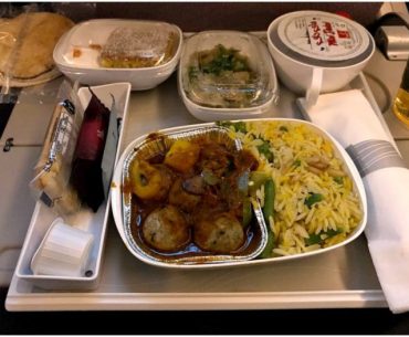 Ini Rahasia Dibalik Makanan Pesawat Emirates Ini Rahasia Dibalik Makanan Pesawat Emirates