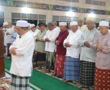 Belajar Model Kepemimpinan Islam Dari Shalat Berjamaah