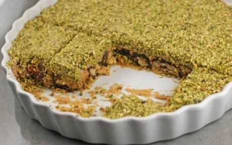 6 Makanan Manis Khas Iran Ini Bisa Memanjakan Lidahmu