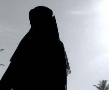 Inilah Beberapa Ciri Istri Pengundang Rezeki Suami (Part 5) Inilah Beberapa Ciri Istri Pengundang Rezeki Suami (Part 5)