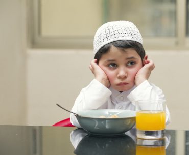 Ingin Anak Rajin Puasa? Lakukan Tips Berikut (Part 1) Ingin Anak Rajin Puasa? Lakukan Tips Berikut (Part 1)