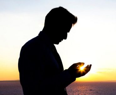 Agar Doa segera Diijabah, Perhatikan 12 Hal Ini