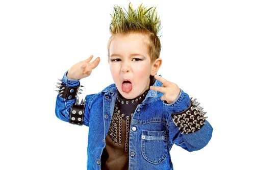 Atasi Anak yang Tidak Bisa Diatur dengan 3 Langkah Ini